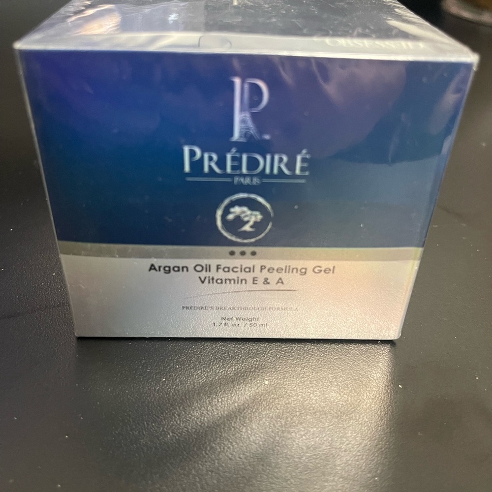 Argan oil facial peeling gel vitamin e&a